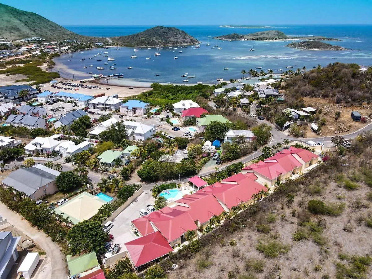 Beautiful Suite S16, Pool, Next To Pinel Island Cul de Sac Holiday home